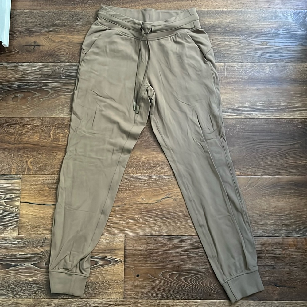 Lululemon Tan Joggers